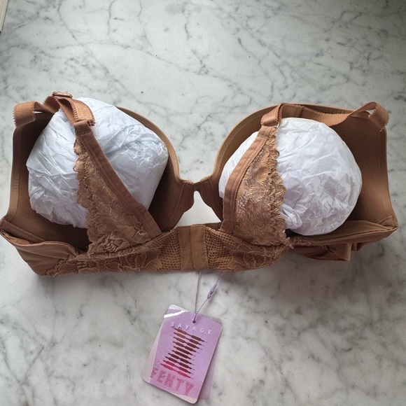 Savage X Fenty Push-Up Bra Set — Black & Nude Microfiber Plunge Bras, NWT - Picture 4 of 7
